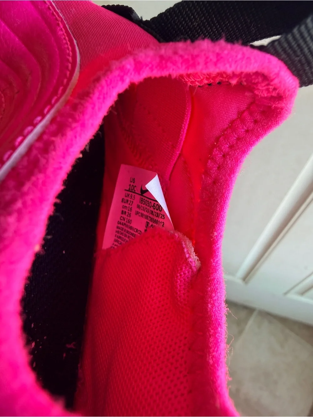 Nike Kids' Slip-On Soccer cleat in Hot Pink with Black Swoosh 10C